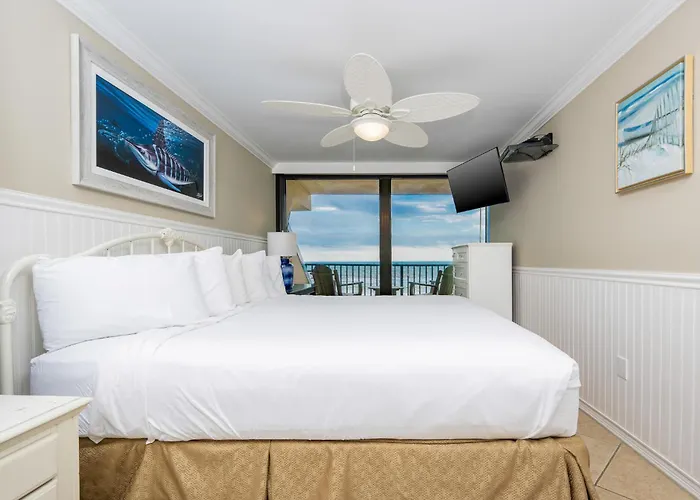 Apartment Island Winds West 572 *